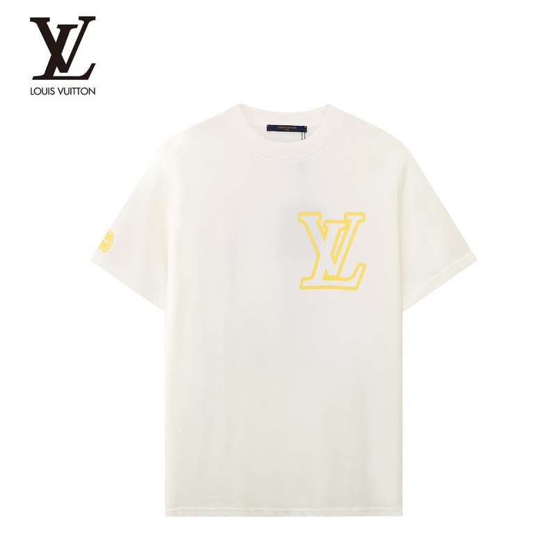 Louis Vuitton Men's T-shirts 374